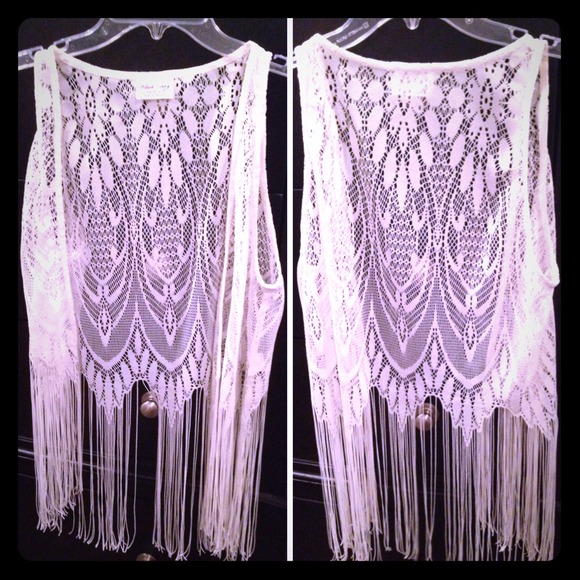 Pacsun Crocheted Fringe Lace Vest - Mint Condition