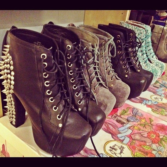 ⛔NOT FOR SALE⛔ shoes shoes shoes I do adore!!