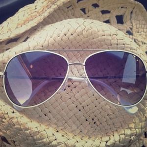 SOLD Jessica Simpson Aviators