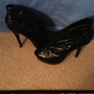 Black Ed hardy heels