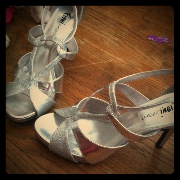 Fiona Night heels