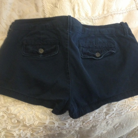 A&F Shorts - Picture 2 of 3