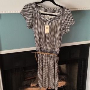 💥SOLD💥 Max Studio Navy & White Polka Dot Dress