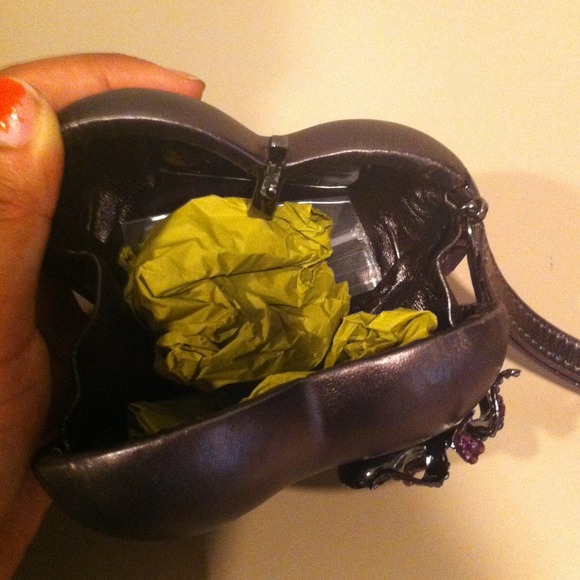 VBH luxury VBH heart clutch - Picture 3 of 4