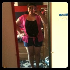 🔴Pink sz large cache shawl🔴