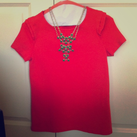 ***SOLD IN BUNDLE*** Zara Top