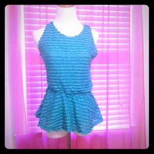 Brand new flown out shirt. 💙