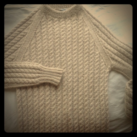 Oversized cable knit white sweater