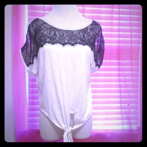 Brand new white with black laced top ✋
