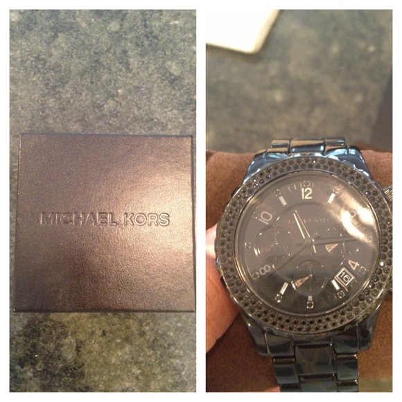 Michael Kors black oversized watch