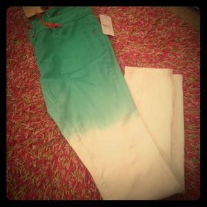 Brand new faded wash skinny jeans 🌟💕