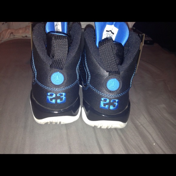 Jordan 9's black white "photo blues" - Picture 3 of 4