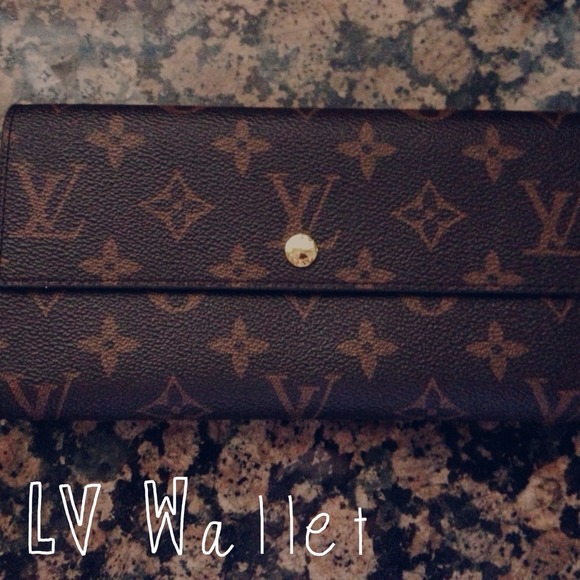 LV Wallet