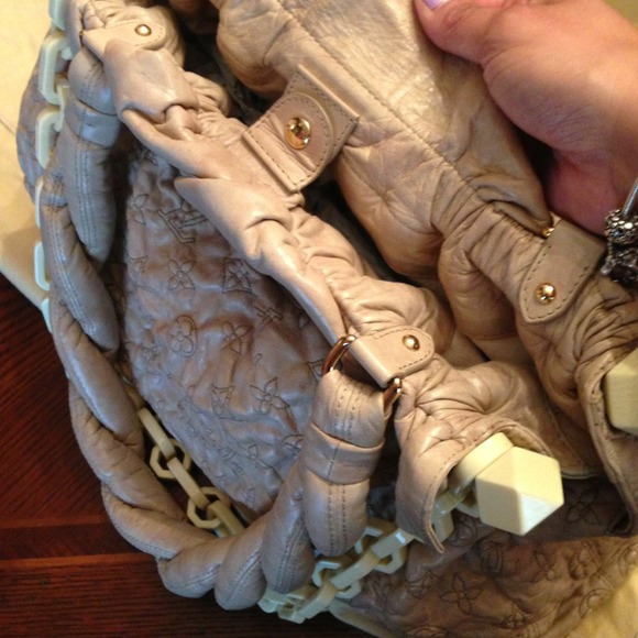 Additional pics of Olympe GM - Picture 3 of 4