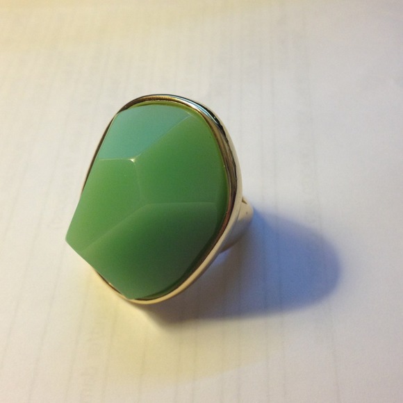 Oversized Sea Green Enamel Ring - Picture 1 of 2