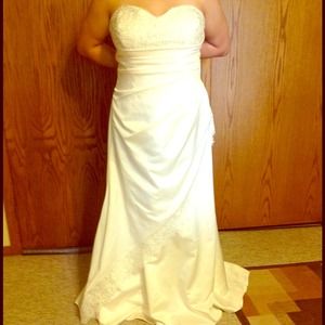 Wedding dress