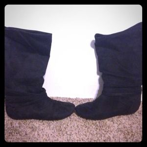 Simple black suede tall boots