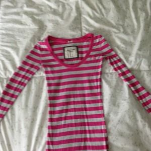 Long sleeve Abercrombie perfect stretch shirt