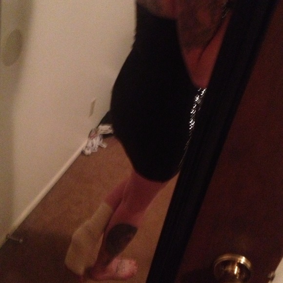 Party dress - Picture 2 of 2