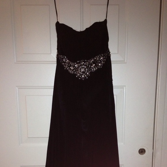 Prom dress - Picture 1 of 1