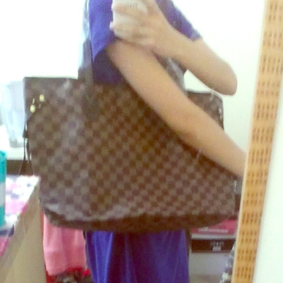SOLD [Louis Vuitton Neverfull Damier] - Picture 1 of 4