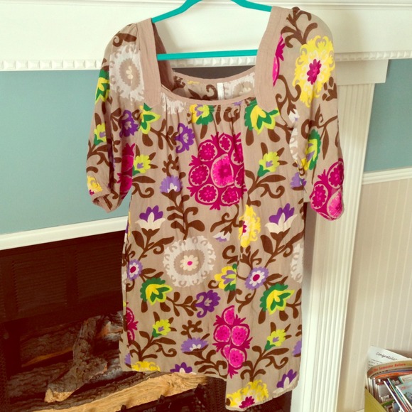 💥SOLD💥Old Navy Tan Floral Dress With Pockets