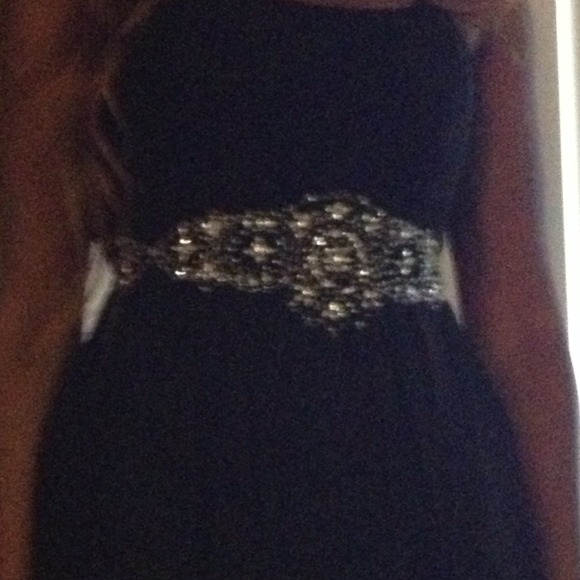 Long chiffon black prom dress - Picture 4 of 4