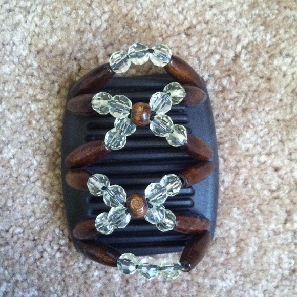 Hair clip - Picture 1 of 1