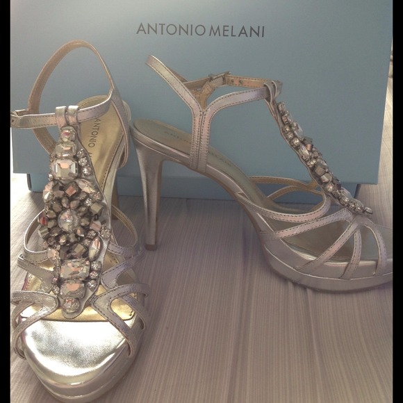 Antonio Melani silver heels! New lower price!