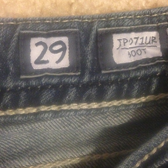 Selling these super cute miss me jeans! - Picture 4 of 4