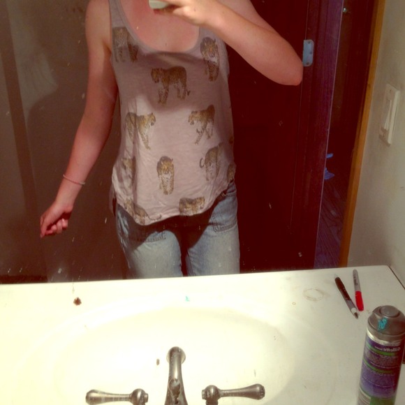 High low grey leopard top