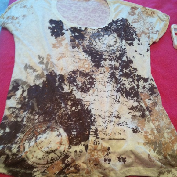 Maurice's shirt - Picture 1 of 3