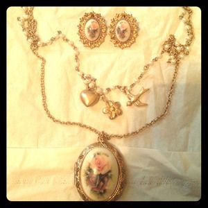 Necklace and matching earrings