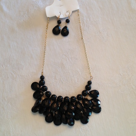 Jewelry - Bundle for heather