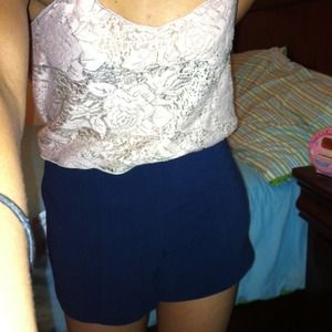 🎁Traded 📦High waist. Navy blue shorts. Forever21