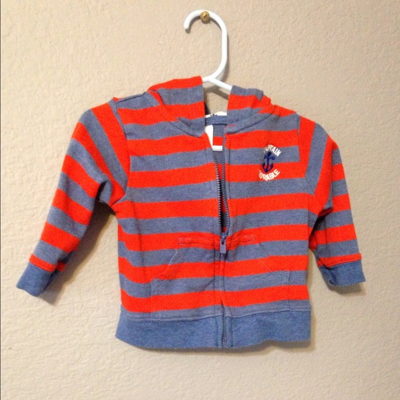 Sweater zip up