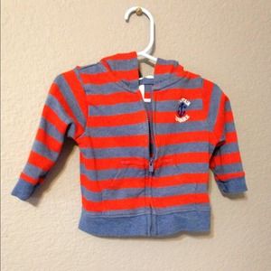 Sweater zip up