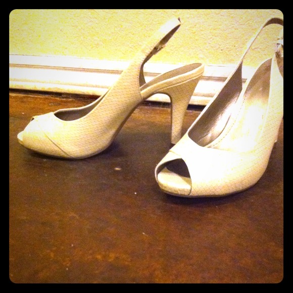Mootsies tootsies heels