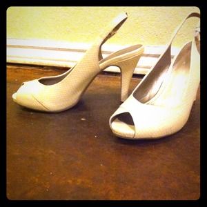 Mootsies tootsies heels