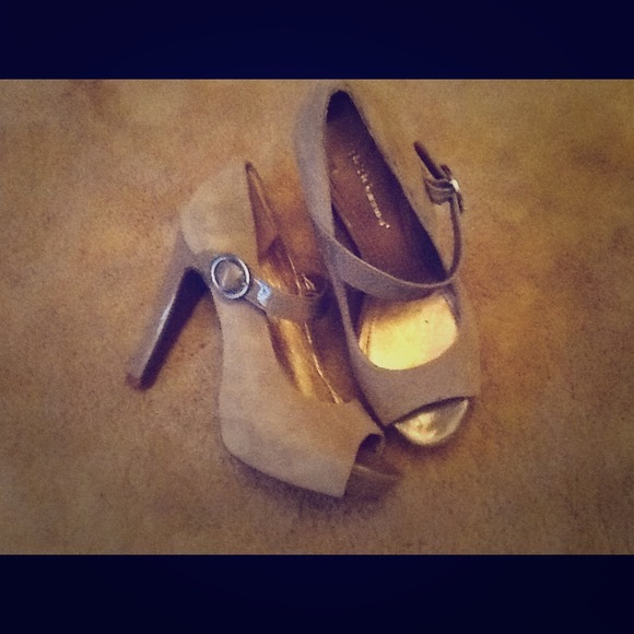 BCBGeneration high heels