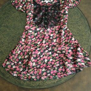 Charlotte Russe flower print dress shirt