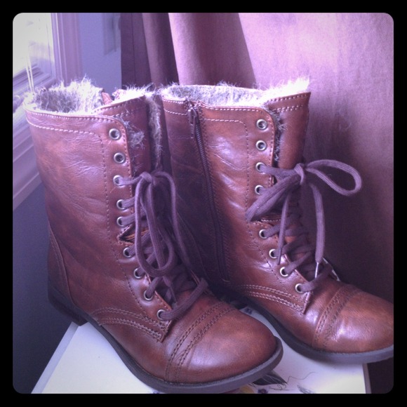 Brash Brown Combat Boots