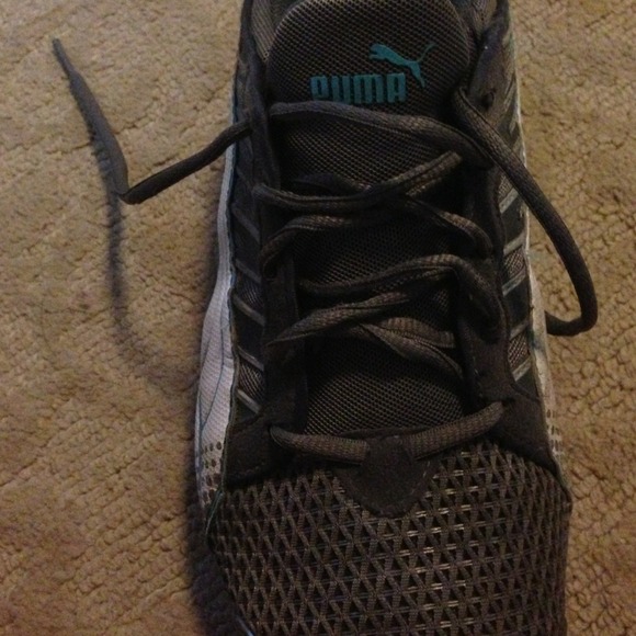 Puma sneakers - Picture 2 of 3
