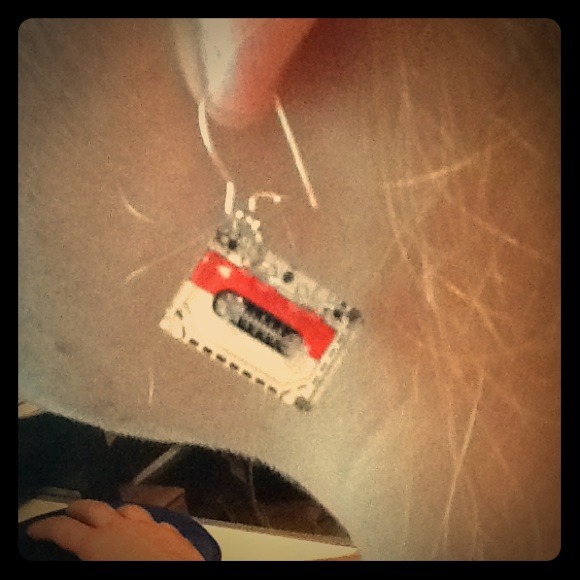 Cassette earrings NEW ~super ~cute~ - Picture 1 of 2
