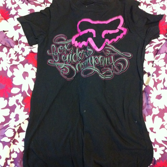 FOX graphic tee