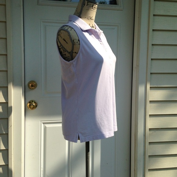Lavender sleeveless Collared Top w 6 button neck - Picture 2 of 4