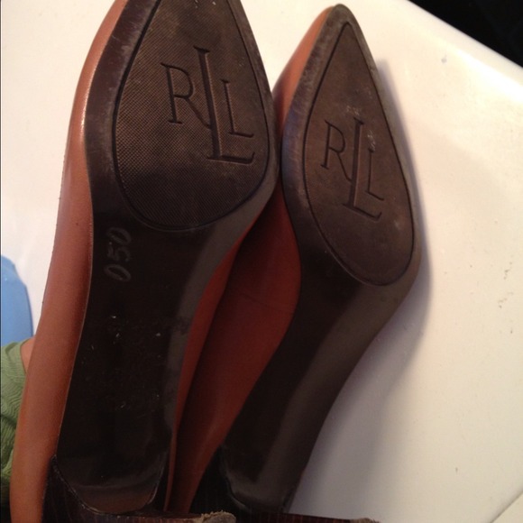 Sold Ralph Lauren Amelie pumps - Picture 3 of 4