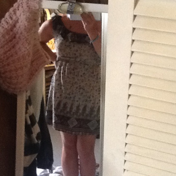 Floral one sleeved dress