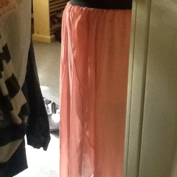 Charlotte Russe high low skirt