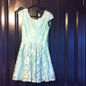 Delia's mint lace dress